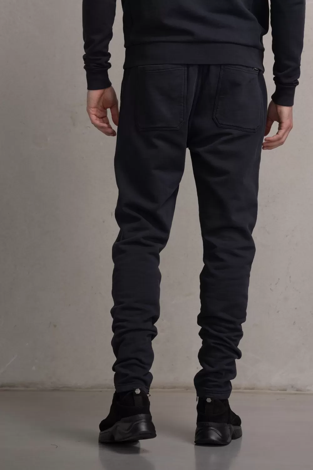 Sale Jacob Round Rubber Badge Regular Jogger Jet Black Heren Broek